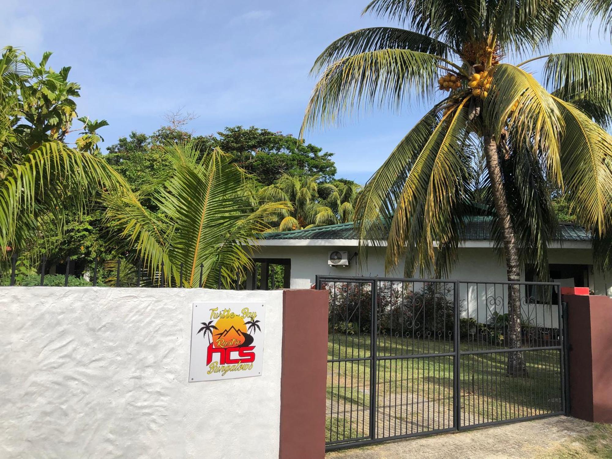 Hcs Bungalows Turtle Bay Rustic Bungalow Au Cap Exterior photo